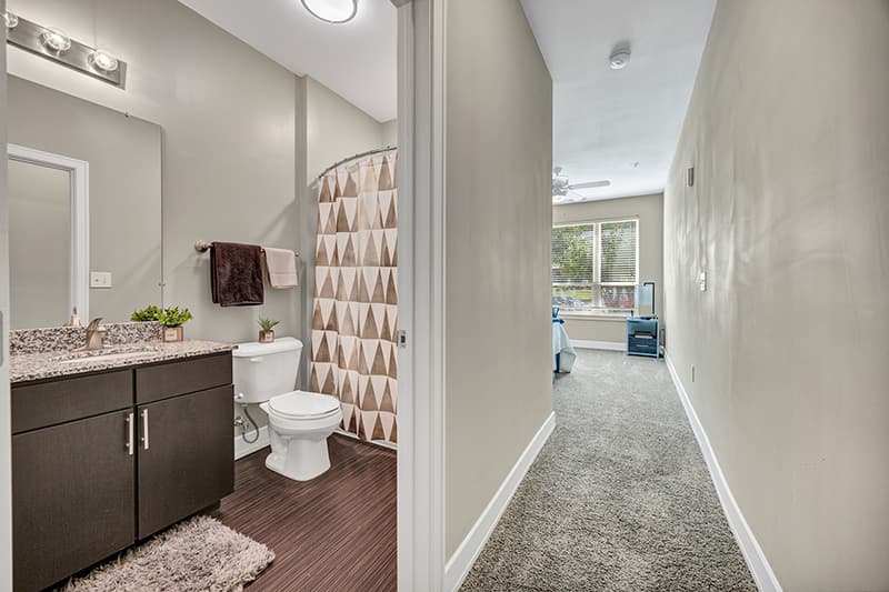 Park-Place-Waco-Model-Bathroom