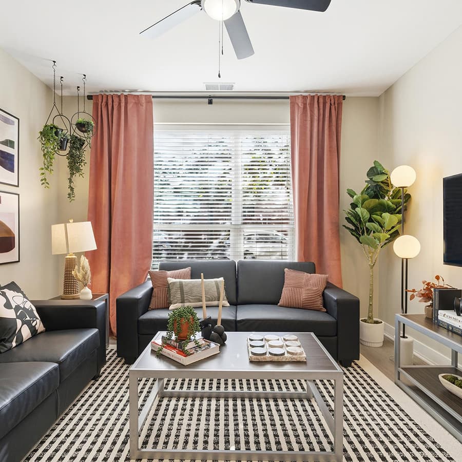 22-Park-Place-Waco-Model-Living-Room-01